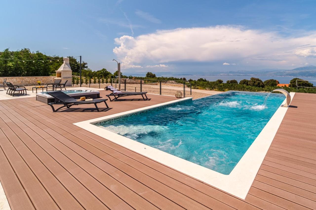Villa Celeste Supetar Buitenkant foto